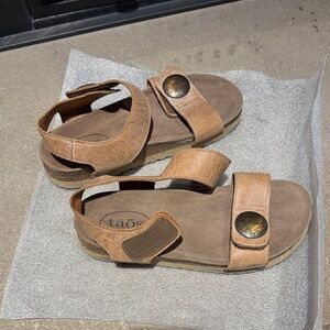 Taos Footwear Women's Brown Sandals with Gold Accents